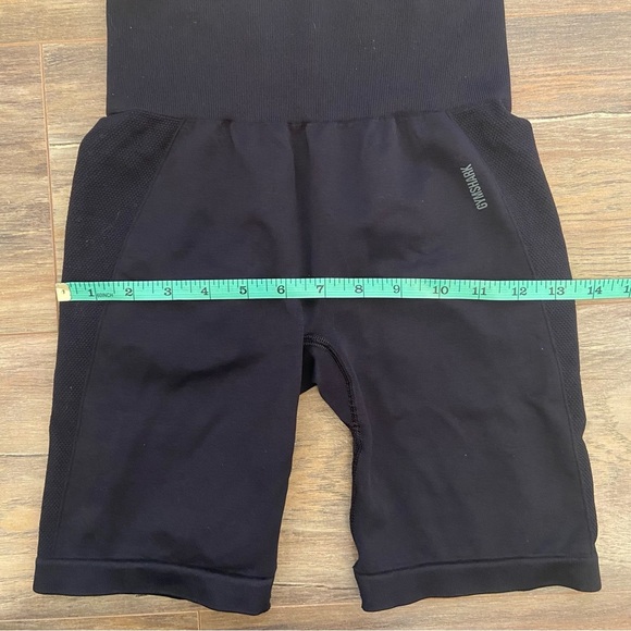 Gymshark Black Performance Shorts - Picture 10 of 12